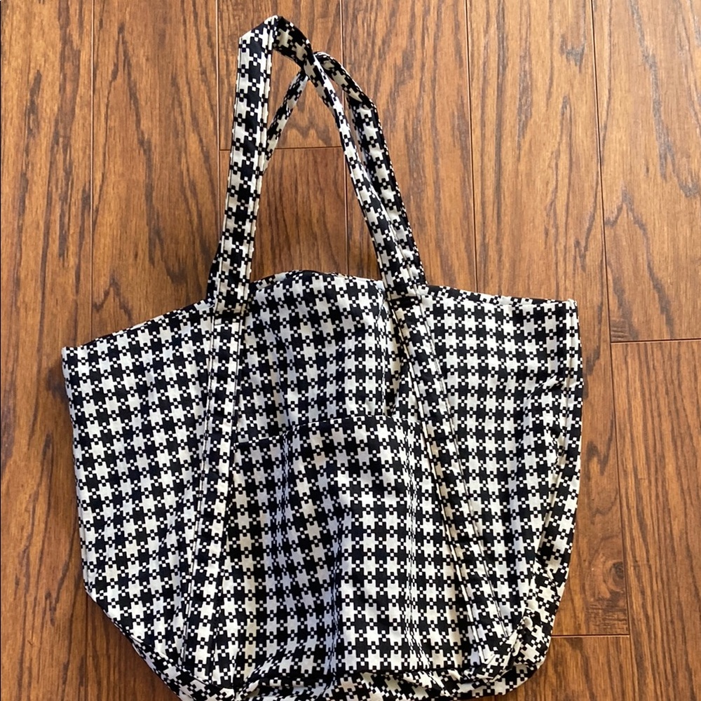 NWT Baggu Black and white pixel gingham cloud bag